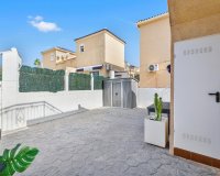 Resale - Villa - Orihuela - Urbanización Perla del Mar