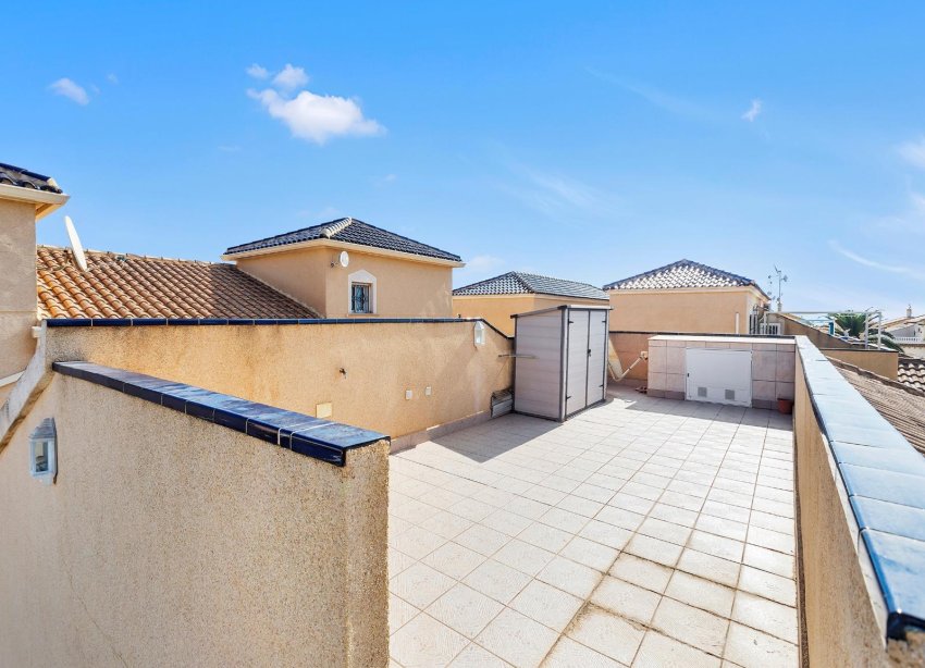 Resale - Villa - Orihuela - Urbanización Perla del Mar