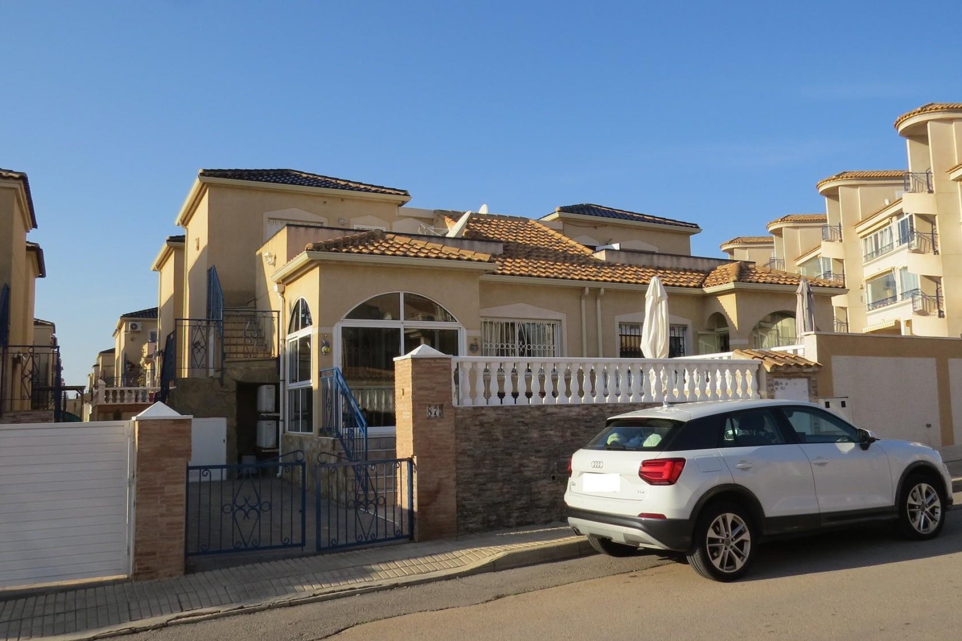 Resale - Villa - Orihuela - Urbanización Perla del Mar