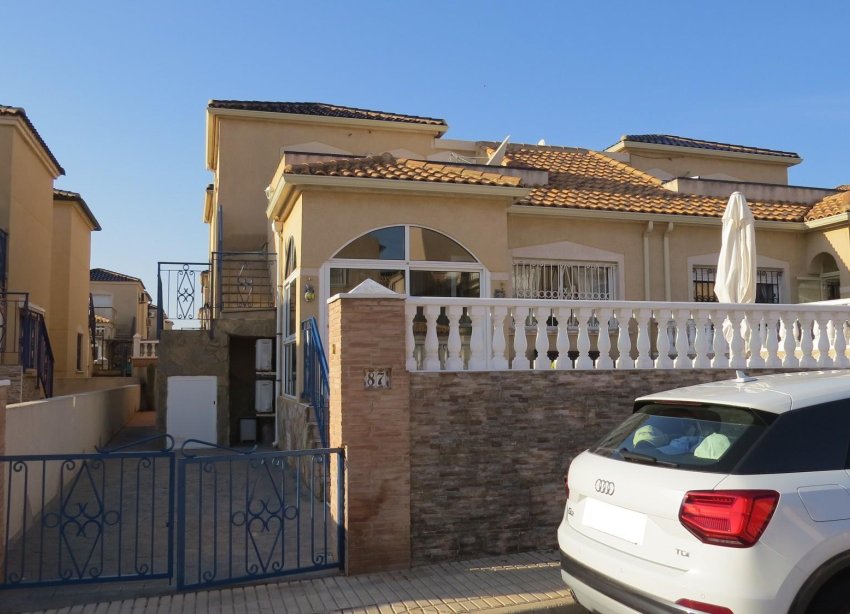 Resale - Villa - Orihuela - Urbanización Perla del Mar