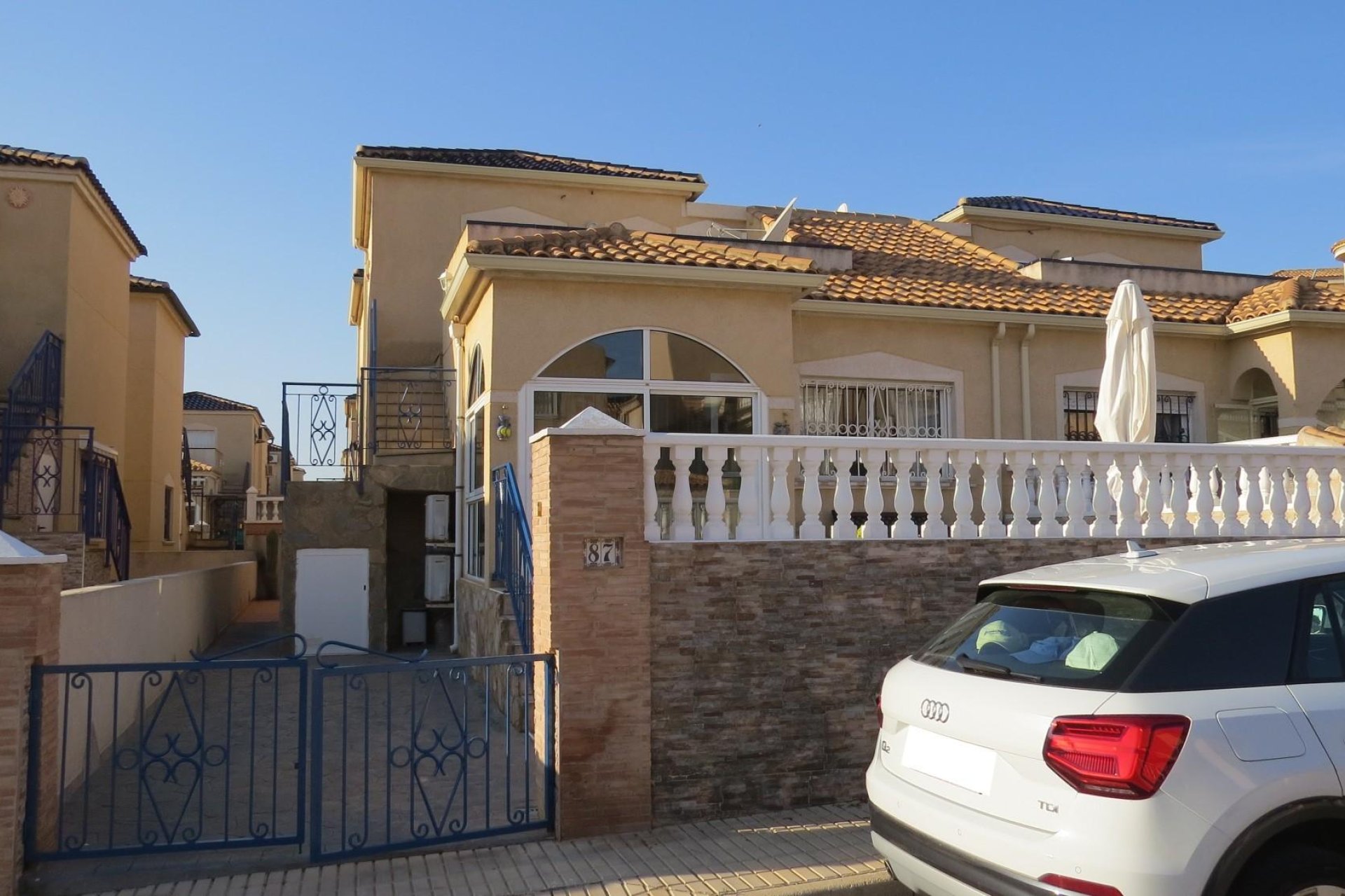 Resale - Villa - Orihuela - Urbanización Perla del Mar