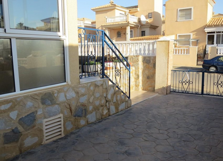 Resale - Villa - Orihuela - Urbanización Perla del Mar