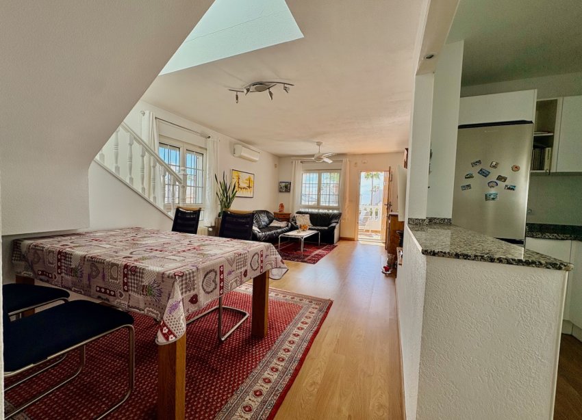 Resale - Villa - Orihuela - Villamartin