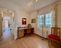 Resale - Villa - Orihuela - Villamartin