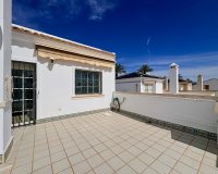Resale - Villa - Orihuela - Villamartin