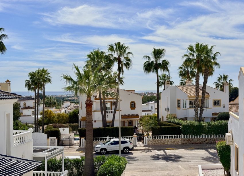 Resale - Villa - Orihuela - Villamartin