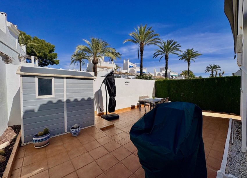 Resale - Villa - Orihuela - Villamartin