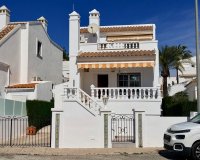 Resale - Villa - Orihuela - Villamartin