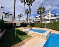 Resale - Villa - Orihuela - Villamartin