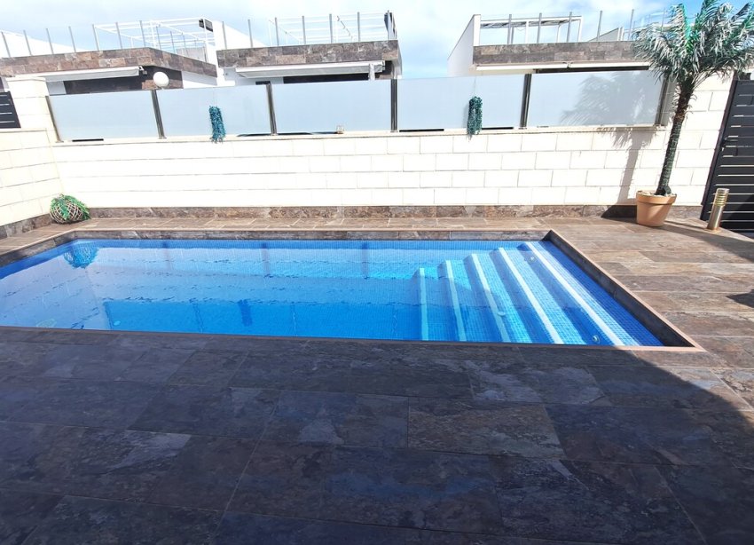 Resale - Villa - Pau 26 - Villamartin