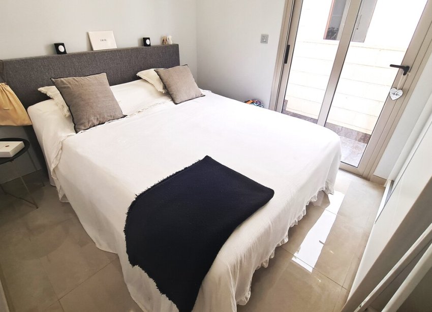 Resale - Villa - Pau 26 - Villamartin