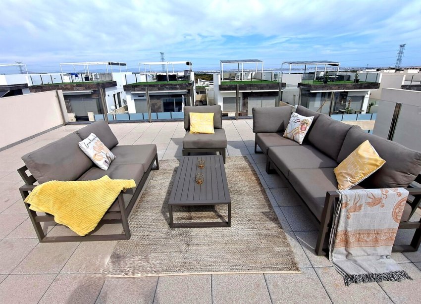 Resale - Villa - Pau 26 - Villamartin