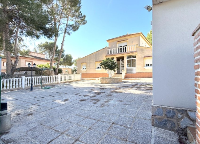Resale - Villa - Pilar de la Horadada - Costa Blanca