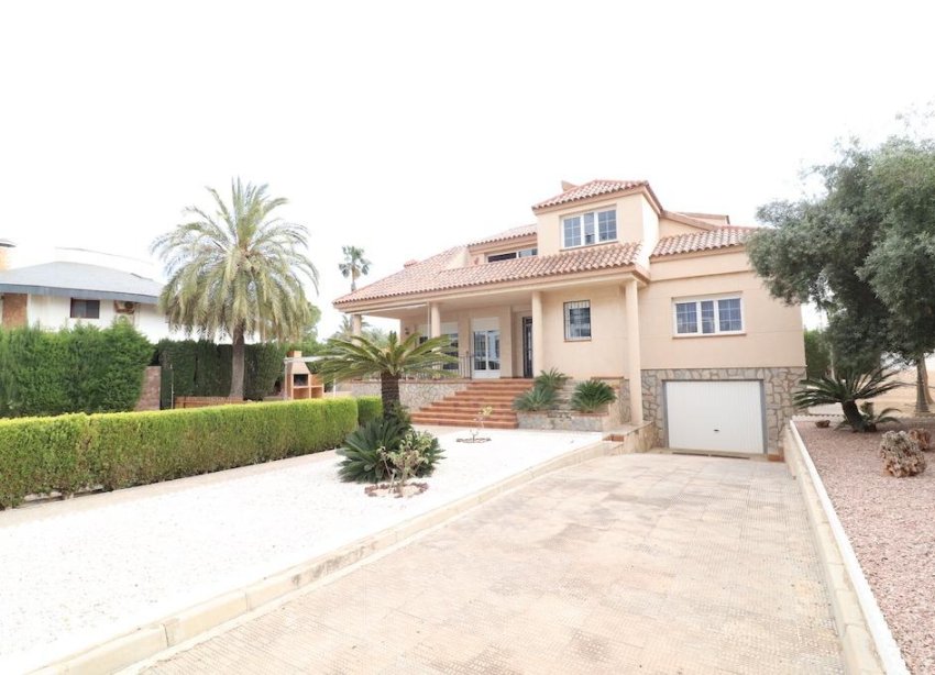 Resale - Villa - Pilar de la Horadada - Riomar