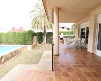 Resale - Villa - Pilar de la Horadada - Riomar