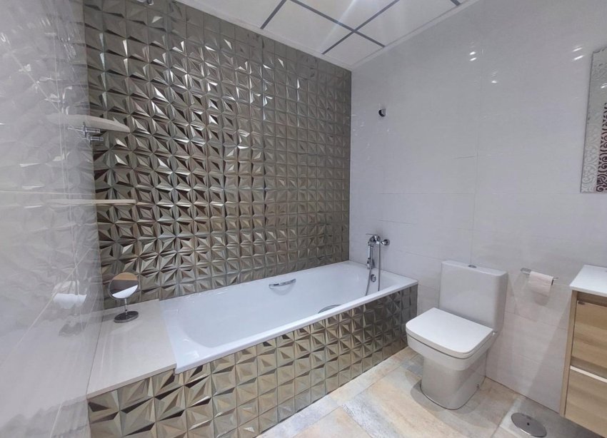 Resale - Villa - Pilar de la Horadada - Torre De La Horadada