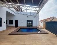 Resale - Villa - Pilar de la Horadada - Torre De La Horadada