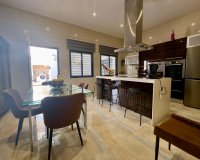 Resale - Villa - Pilar de la Horadada - Torre de la Horadada