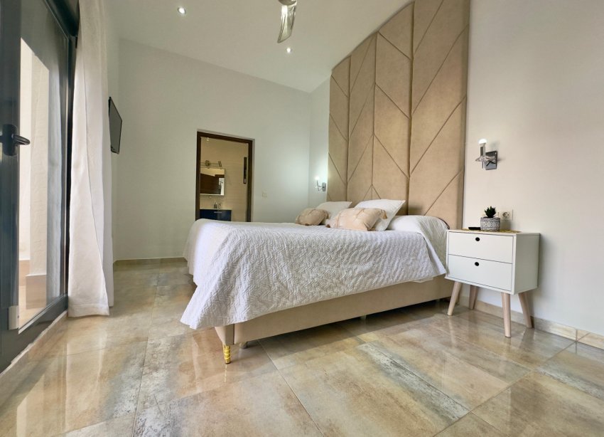 Resale - Villa - Pilar de la Horadada - Torre de la Horadada