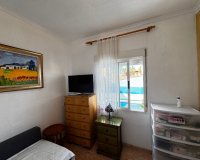 Resale - Villa - Punta Prima