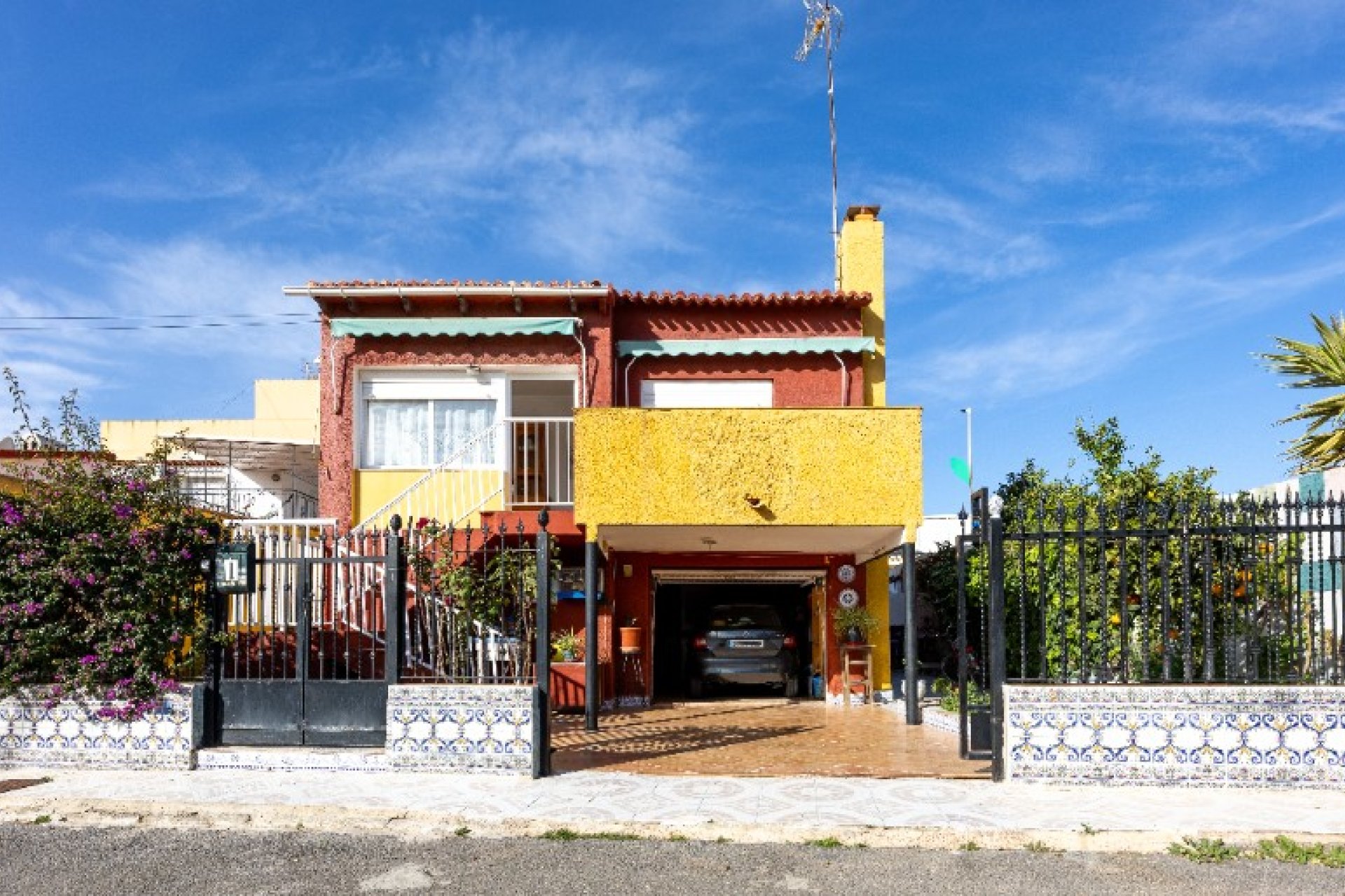 Resale - Villa - Punta Prima