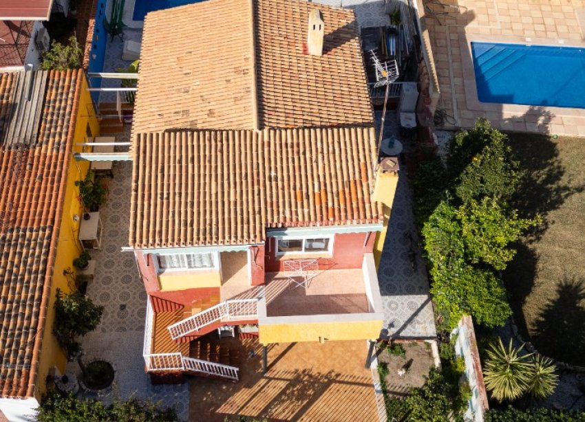 Resale - Villa - Punta Prima