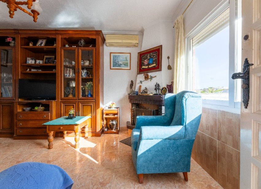 Resale - Villa - Punta Prima