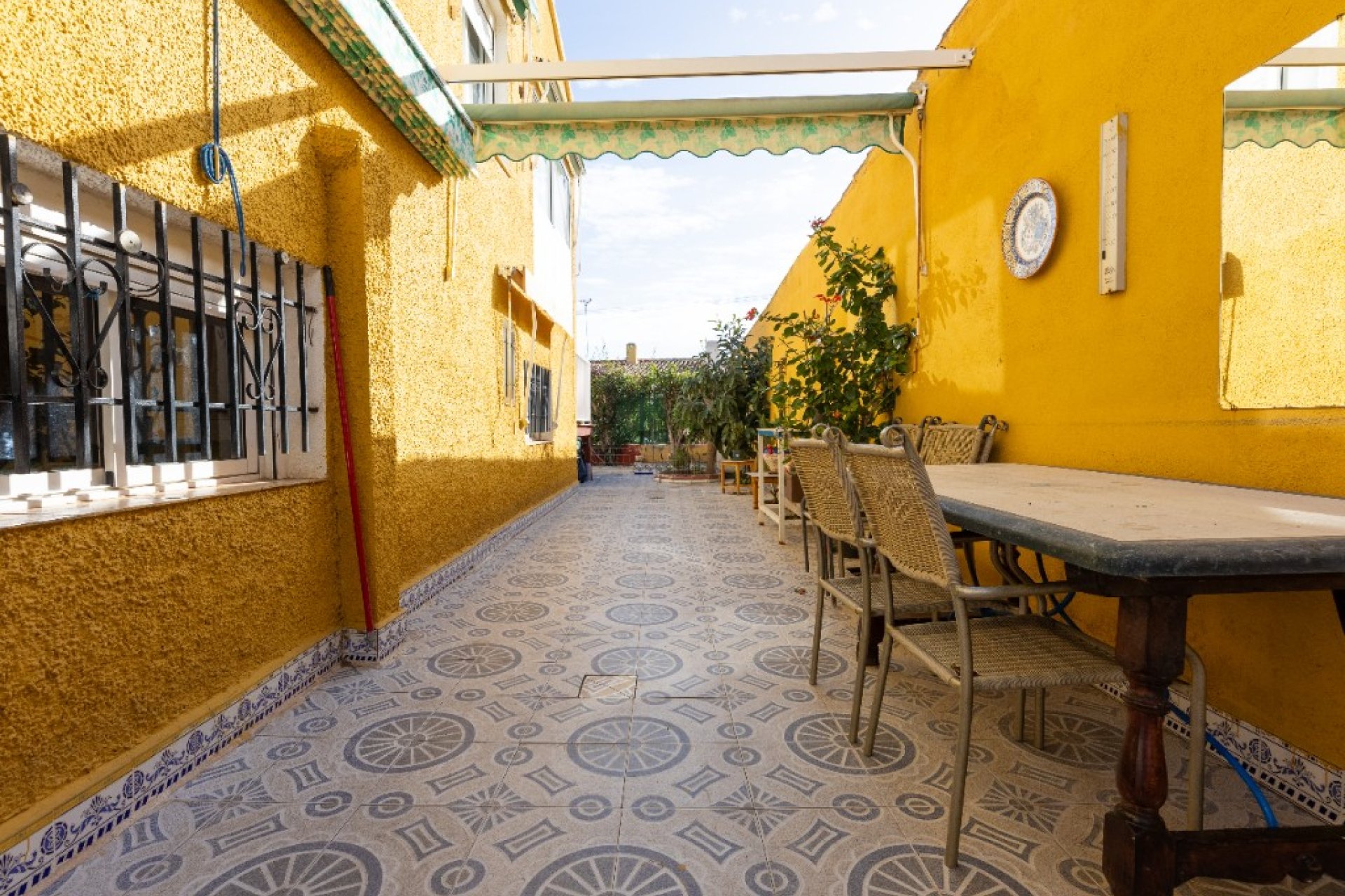 Resale - Villa - Punta Prima