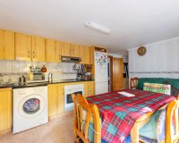 Resale - Villa - Punta Prima