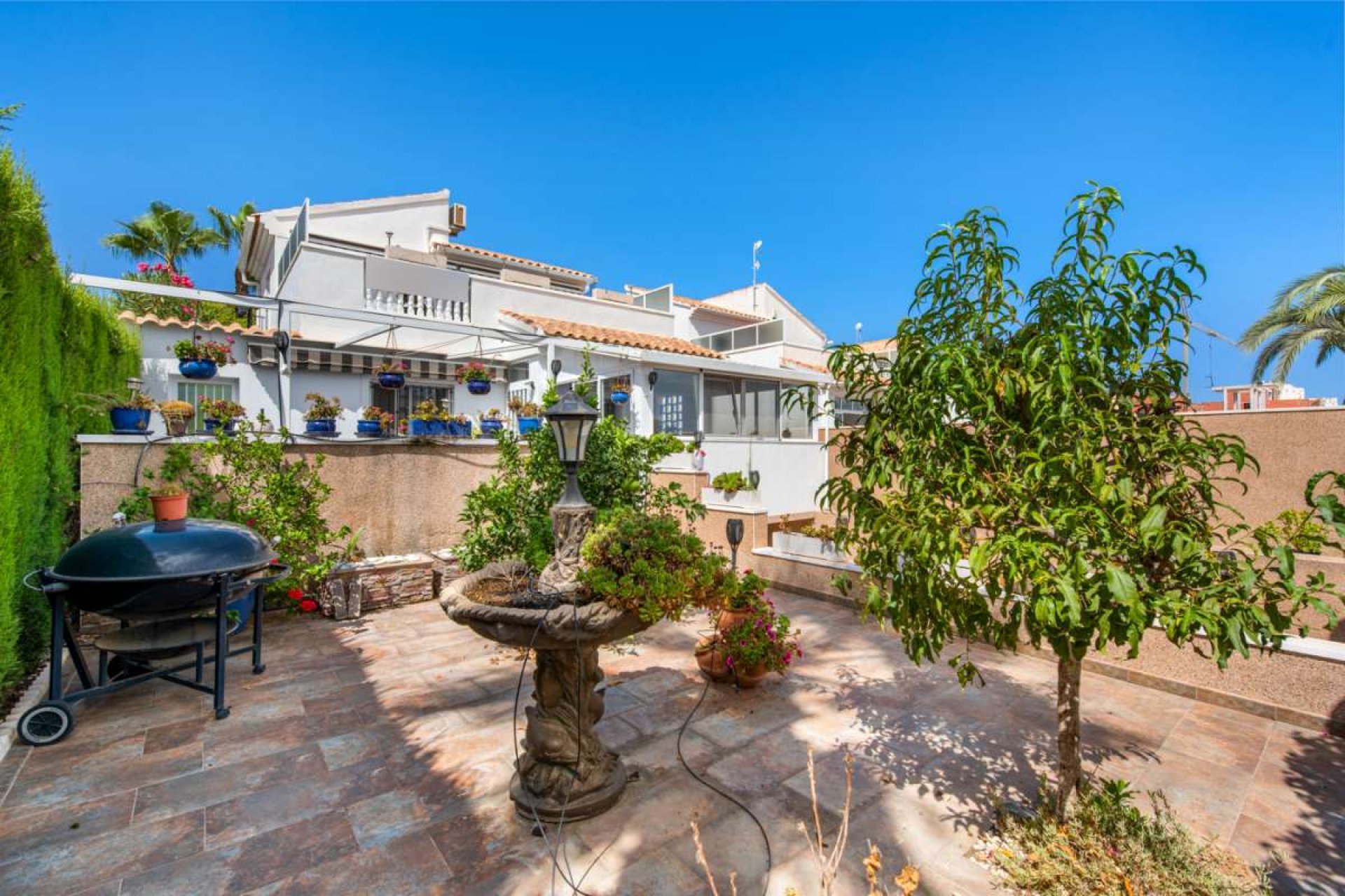 Resale - Villa - Punta Prima