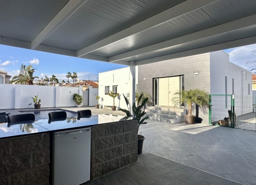 Resale - Villa - Rojales - Ciudad Quesada