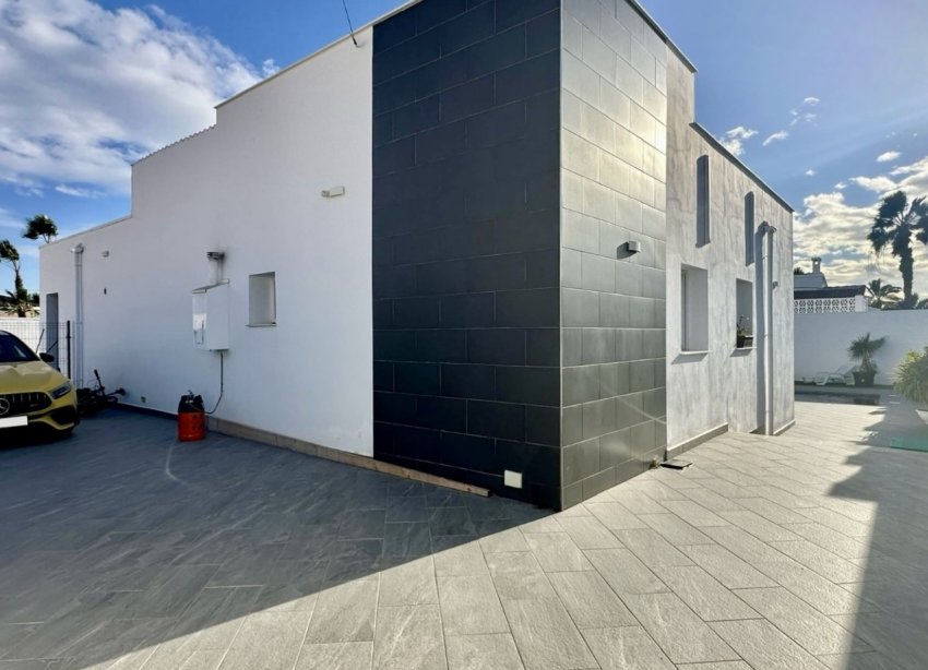 Resale - Villa - Rojales - Ciudad Quesada