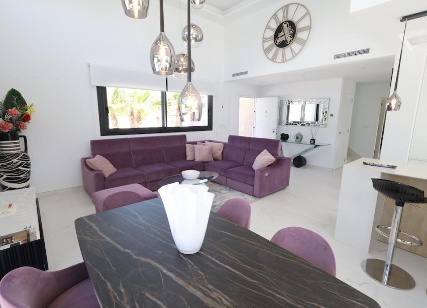 Resale - Villa - Rojales - La Marquesa