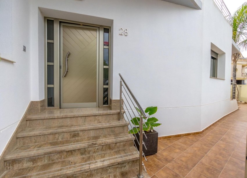 Resale - Villa - Rojales