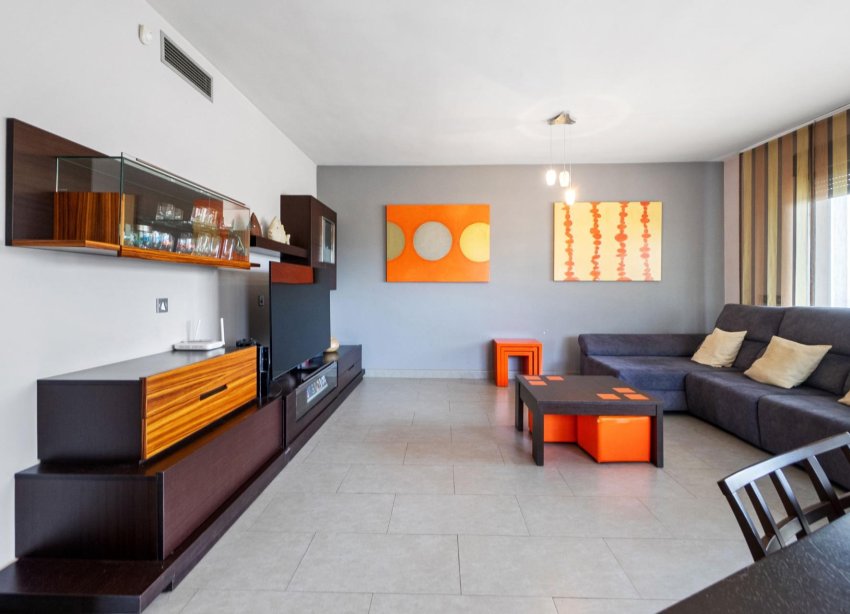 Resale - Villa - Rojales