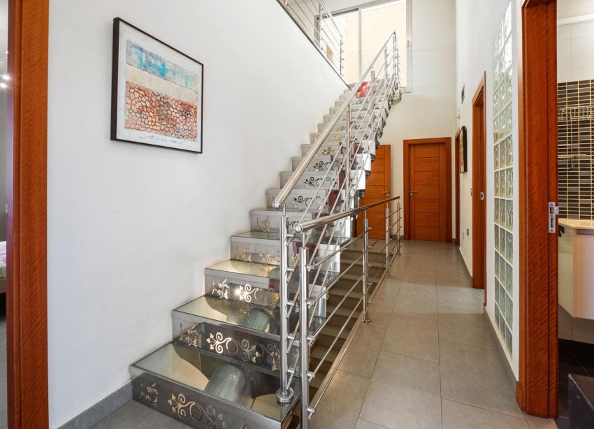 Resale - Villa - Rojales