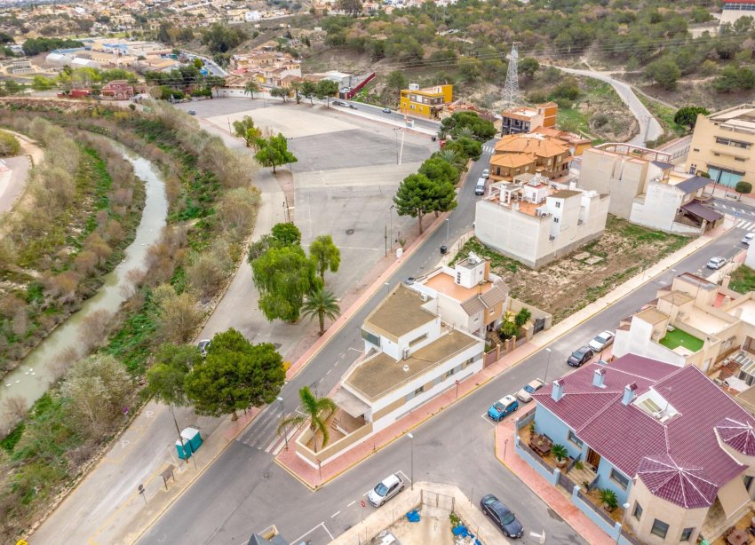 Resale - Villa - Rojales