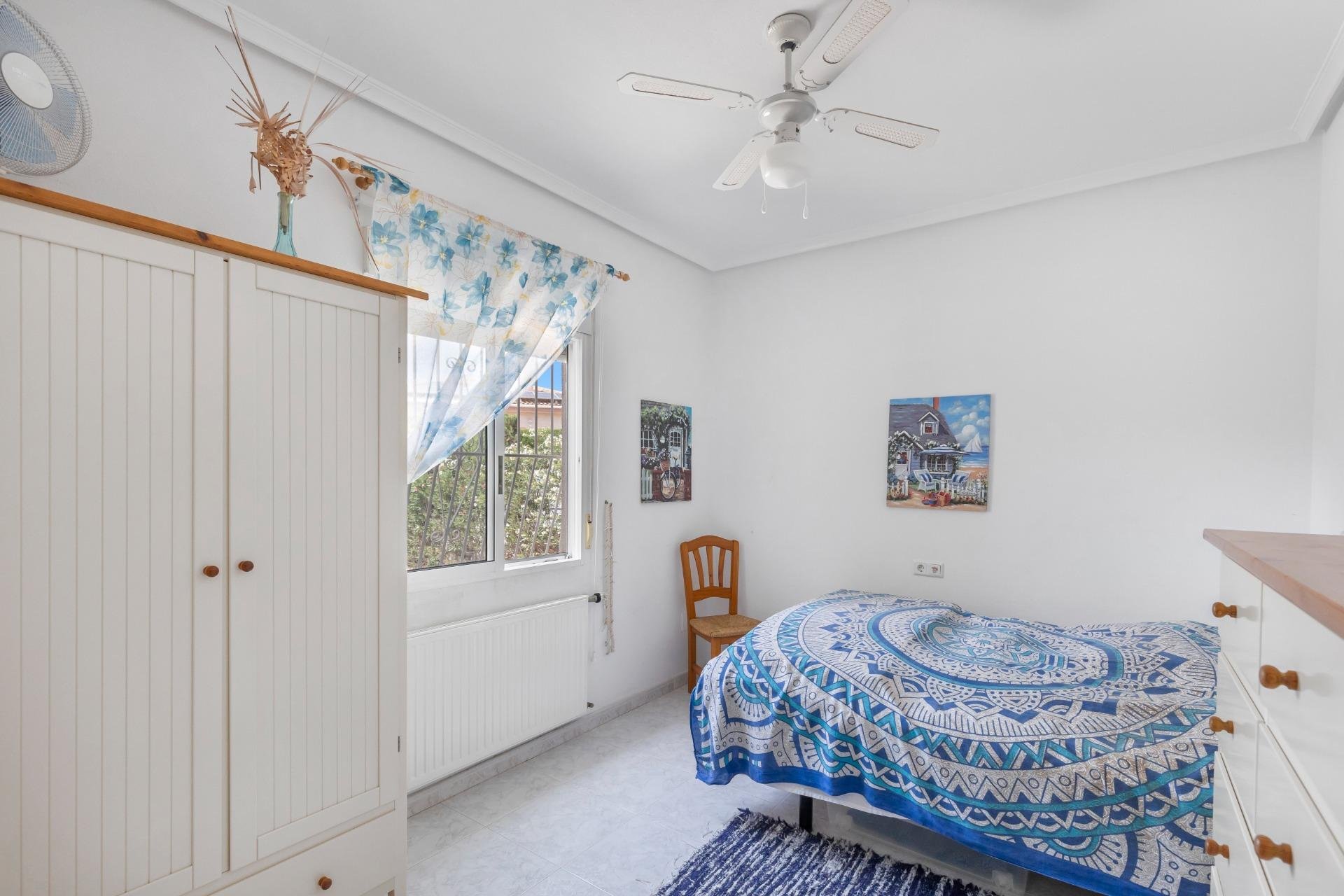 Resale - Villa - San Fulgencio - URB. LA MARINA