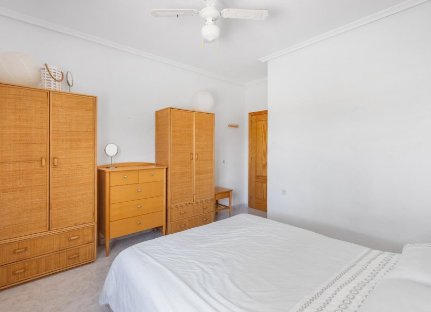 Resale - Villa - San Fulgencio - URB. LA MARINA