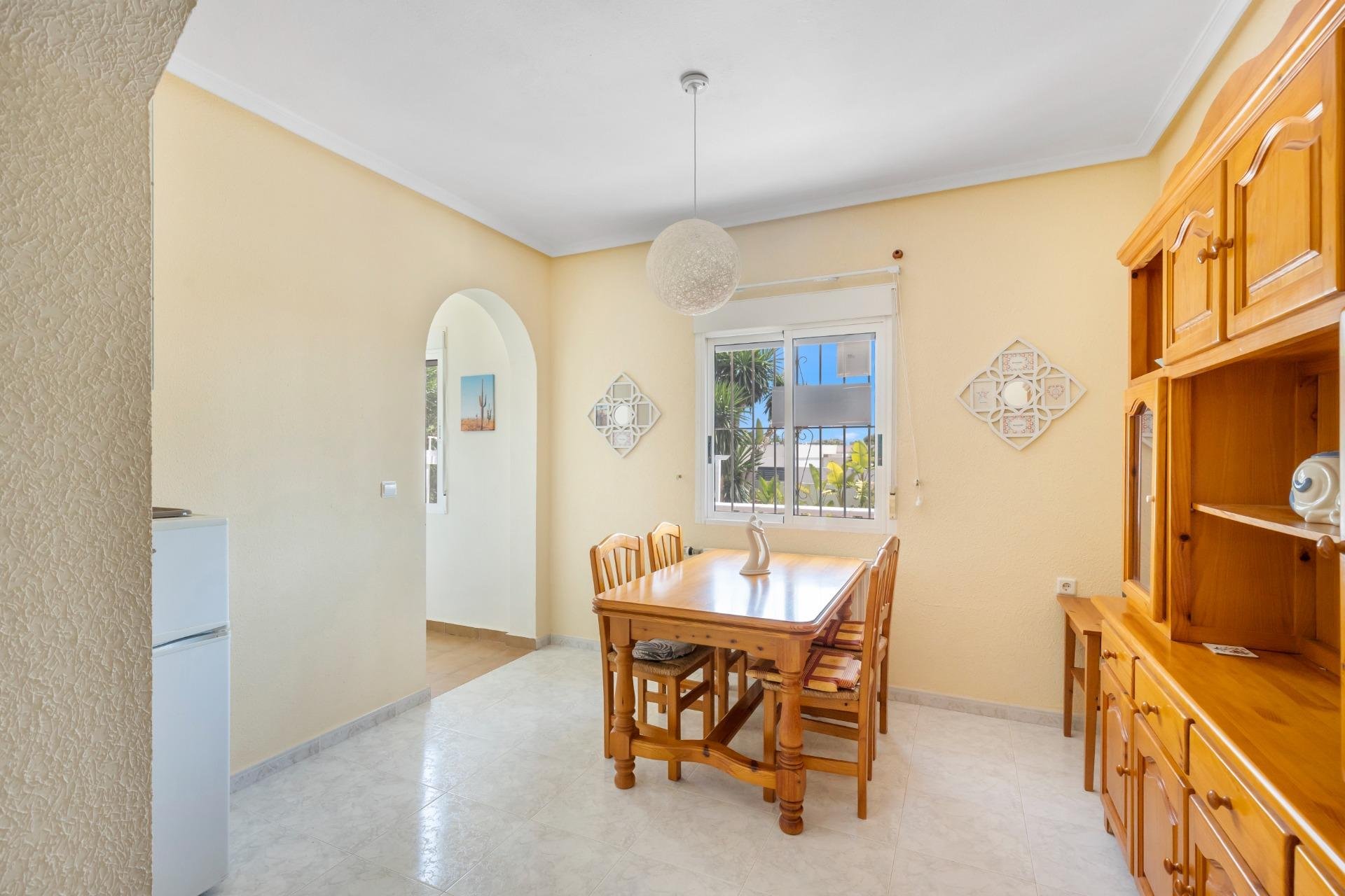 Resale - Villa - San Fulgencio - URB. LA MARINA