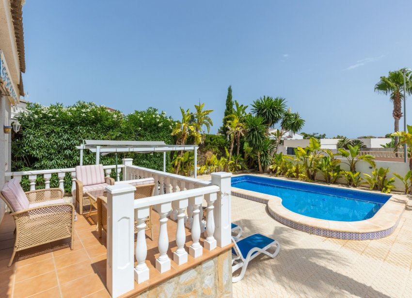 Resale - Villa - San Fulgencio