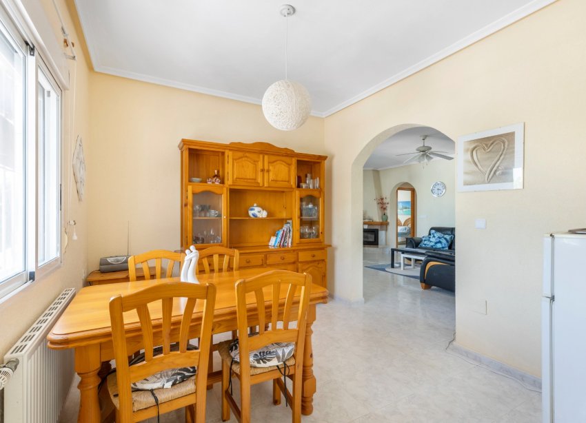 Resale - Villa - San Fulgencio