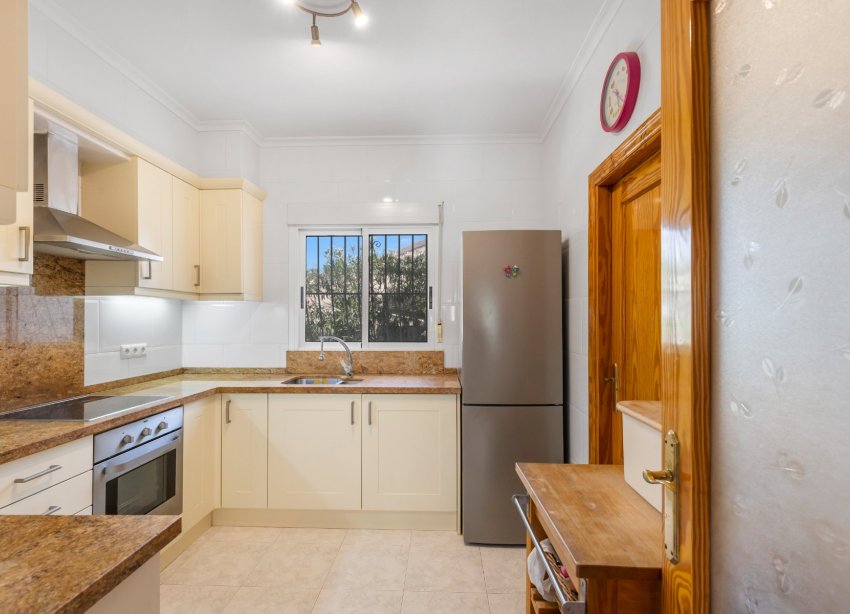 Resale - Villa - San Fulgencio