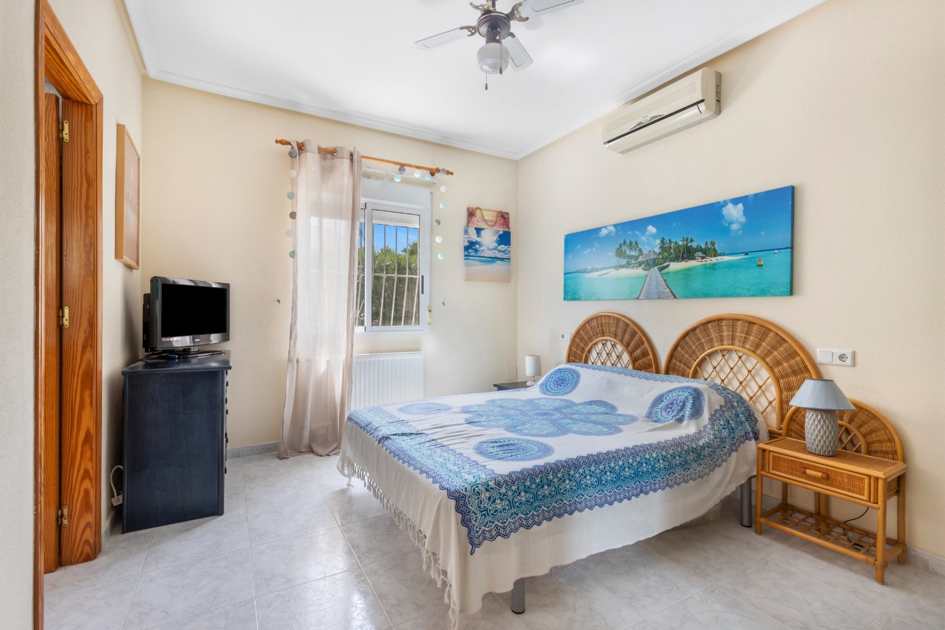 Resale - Villa - San Fulgencio