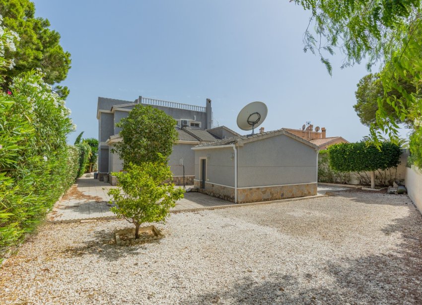 Resale - Villa - San Fulgencio