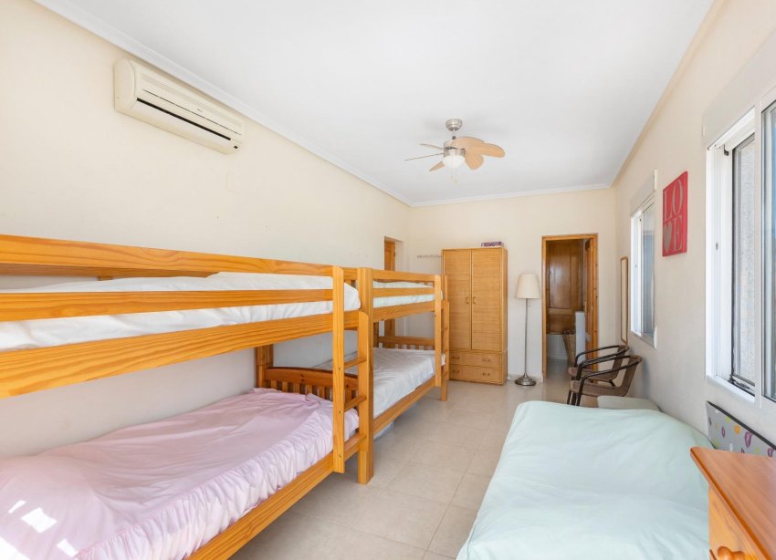 Resale - Villa - San Fulgencio