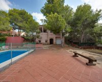 Resale - Villa - San Miguel de Salinas - Ciudad de las comunicaciones