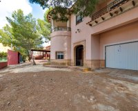 Resale - Villa - San Miguel de Salinas - Ciudad de las comunicaciones