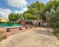 Resale - Villa - San Miguel de Salinas - Ciudad de las comunicaciones