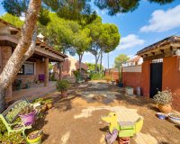 Resale - Villa - San Miguel de Salinas - Ciudad de las comunicaciones
